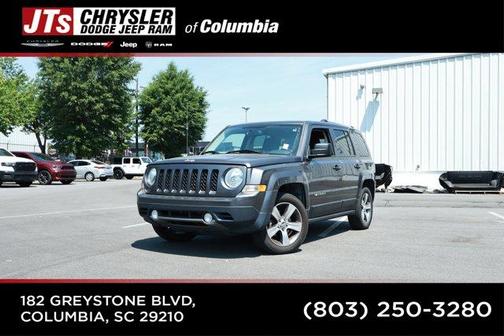 Granite Crystal Clearcoat Metallic 2017 Jeep Patriot High Altitude