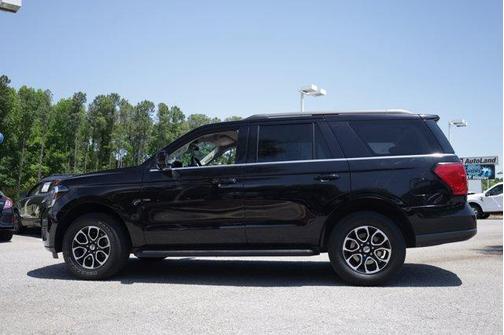 Black 2024 Ford Expedition XLT