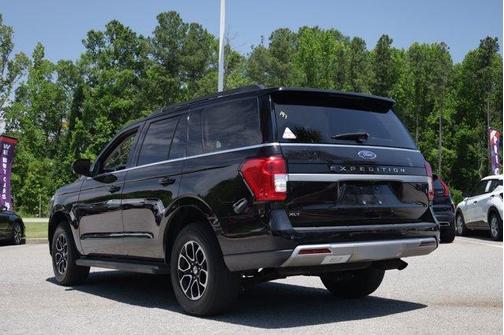 Black 2024 Ford Expedition XLT