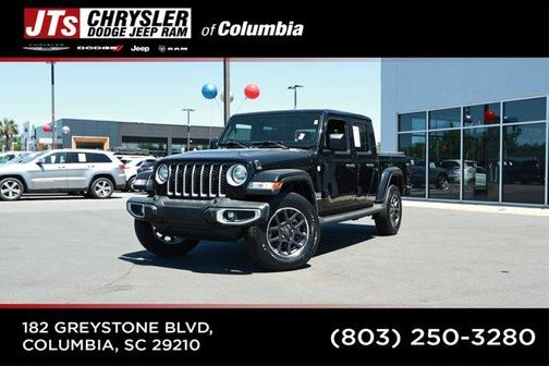 Black Clearcoat 2022 Jeep Gladiator Overland