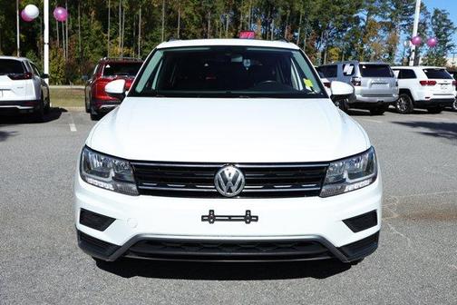 Pure White 2018 Volkswagen Tiguan 2.0T SE