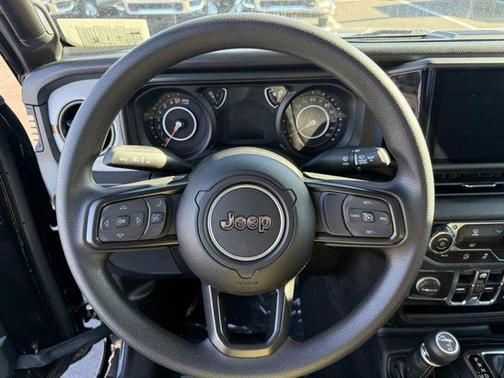 2025 Jeep Gladiator Sport