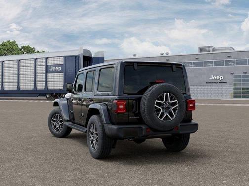 Black Clearcoat 2026 Jeep Wrangler Sahara
