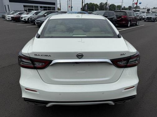 2021 Nissan Maxima SV