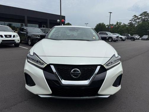 2021 Nissan Maxima SV