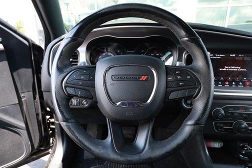 Pitch Black Clearcoat 2019 Dodge Charger SXT