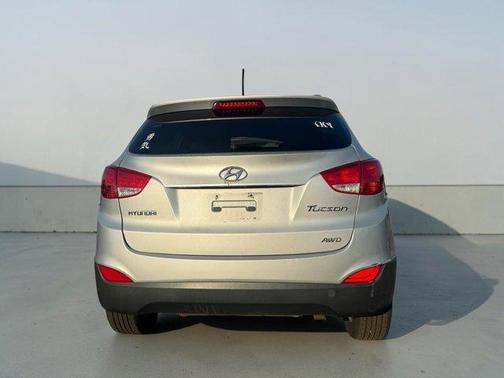 Diamond Silver 2012 Hyundai TUCSON GLS
