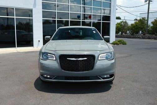 Ceramic Gray 2019 Chrysler 300 S