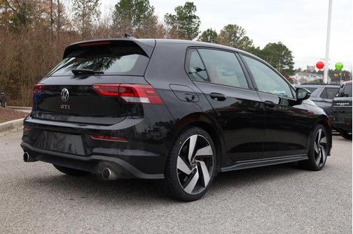 2024 Volkswagen Golf GTI 2.0T S