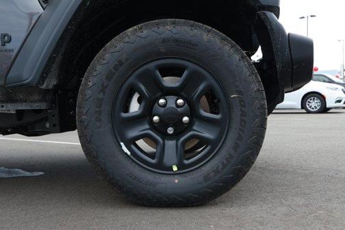 Granite Crystal Clearcoat Metallic 2026 Jeep Wrangler Sport