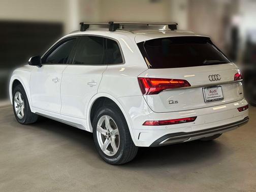 Ibis White 2023 Audi Q5 40 Premium