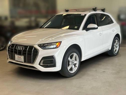 Ibis White 2023 Audi Q5 40 Premium