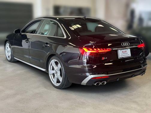 Mythos Black Metallic 2023 Audi S4 3.0T Premium Plus