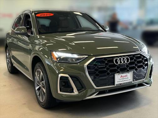 2025 Audi Q5 Premium Plus 45 TFSI S line quattro S tronic