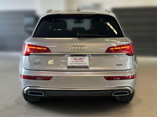 Florett Silver Metallic 2023 Audi Q5 45 S line quattro Premium