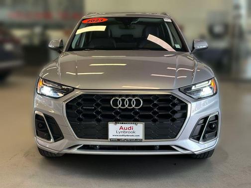 Florett Silver Metallic 2023 Audi Q5 45 S line quattro Premium