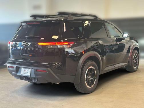 Black 2025 Nissan Pathfinder Rock Creek