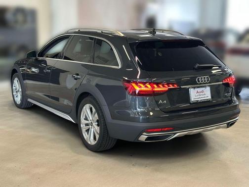 Manhattan Gray Metallic 2023 Audi A4 allroad 45 quattro Premium