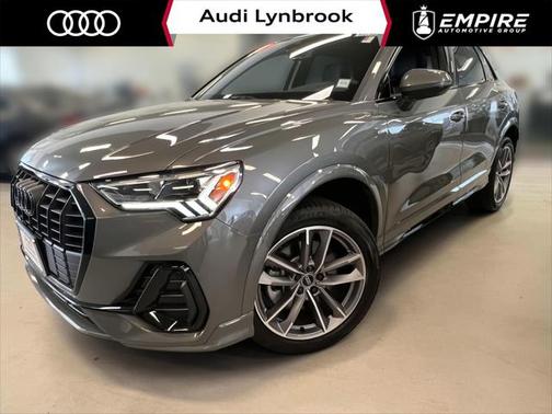 2025 Audi Q3 Premium 45 TFSI S line quattro Tiptronic