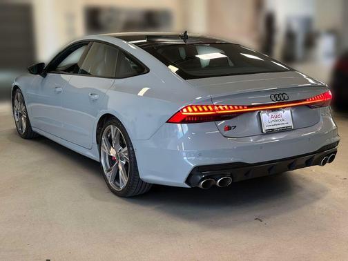 Arrow Gray Pearl Effect 2023 Audi S7 2.9T quattro Premium