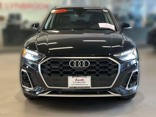 Mythos Black Metallic 2023 Audi Q5 45 S line Premium Plus