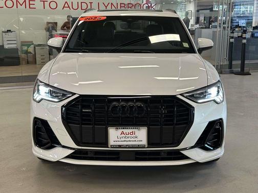 Arkona White 2025 Audi Q3 45 S line Premium