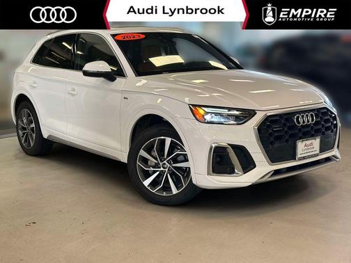Ibis White 2023 Audi Q5 45 S line quattro Premium