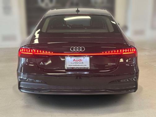 Mythos Black Metallic 2020 Audi A7 55 Premium
