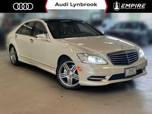 Diamond White Metallic 2013 Mercedes-Benz S-Class S 550 4MATIC Sedan