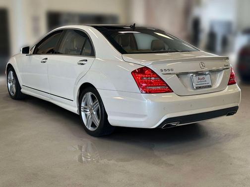 Diamond White Metallic 2013 Mercedes-Benz S-Class S 550 4MATIC
