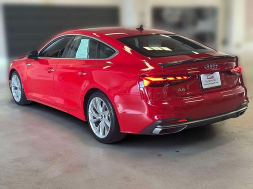 Tango Red Metallic 2021 Audi A5 40 Premium