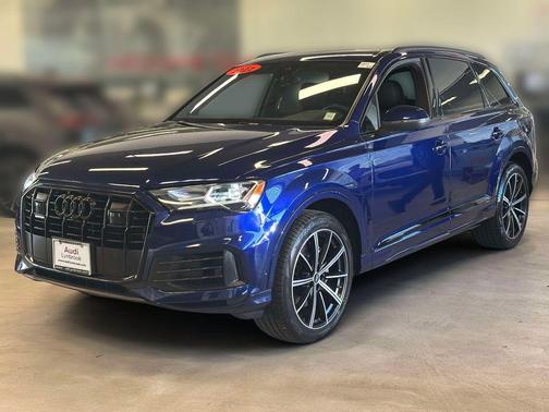 Navarra Blue Metallic 2022 Audi Q7 55 Premium Plus
