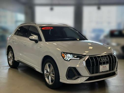 2024 Audi Q3 Premium Plus 45 TFSI S line quattro Tiptronic