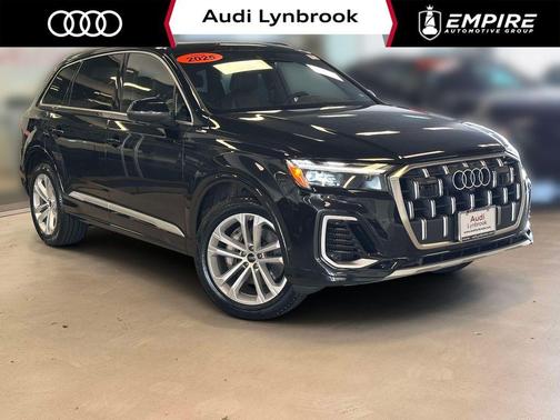 Mythos Black Metallic 2025 Audi Q7 55 Premium Plus