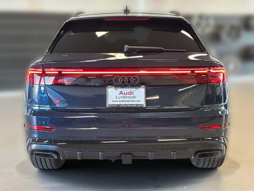 Waitomo Blue Metallic 2025 Audi Q8 55 Premium