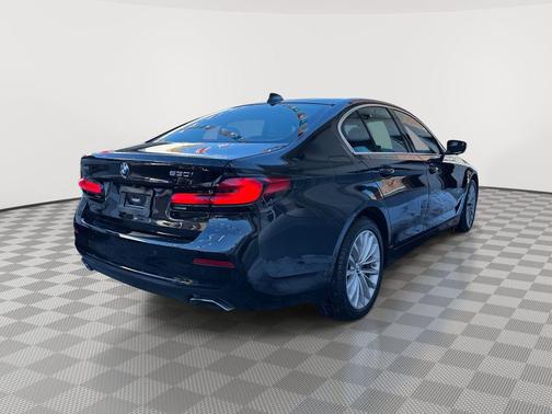 Black Sapphire Metallic 2023 BMW 530 i xDrive