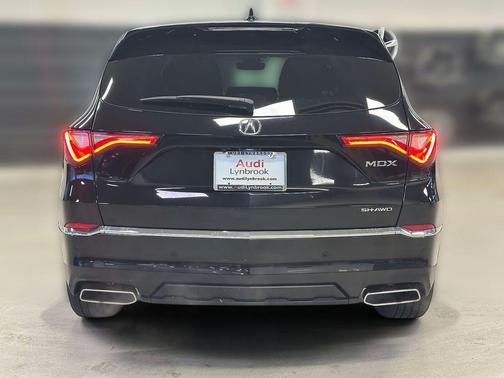Majestic Black Pearl 2023 Acura MDX Technology