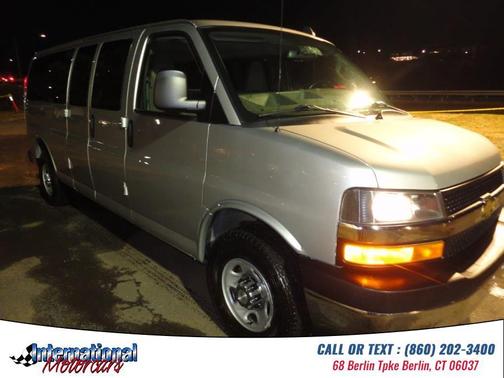 2017 Chevrolet Express 3500 LT