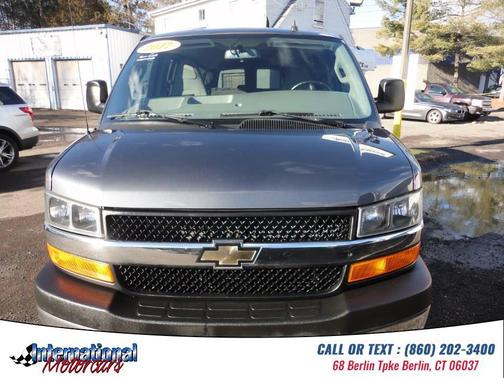 2017 Chevrolet Express 3500 LT