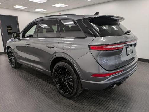 2025 Lincoln Corsair Reserve