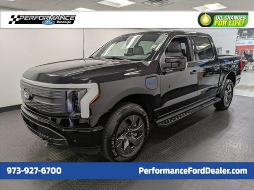 2024 Ford F-150 Lightning LARIAT