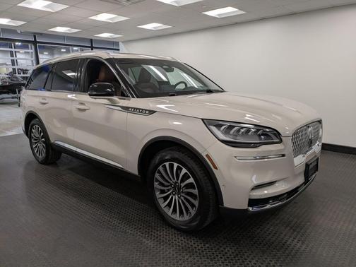 2023 Lincoln Aviator Reserve AWD