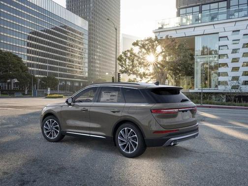 2026 Lincoln Corsair Premiere