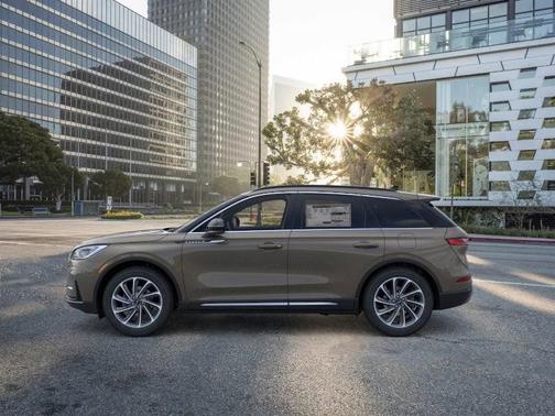 2026 Lincoln Corsair Premiere