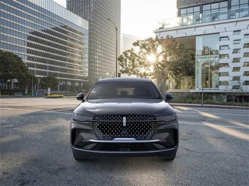 2025 Lincoln Nautilus Reserve