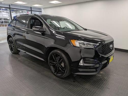 2022 Ford Edge ST