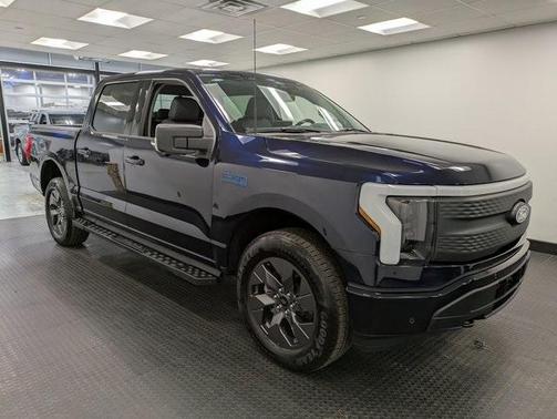 2024 Ford F-150 Lightning Flash