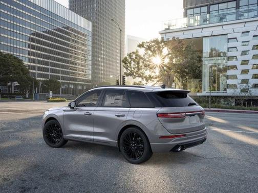 2026 Lincoln Corsair Reserve