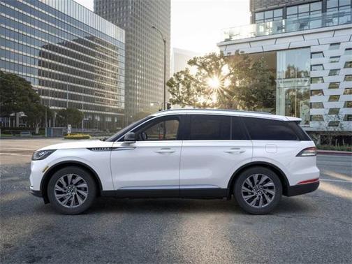 2025 Lincoln Aviator Premiere