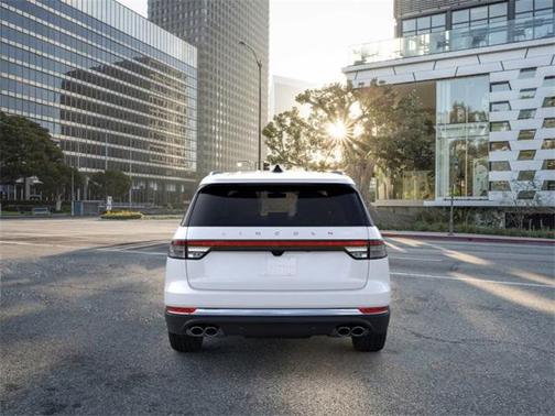 2025 Lincoln Aviator Premiere